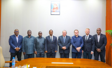 ​KATIBU MKUU ULINZI AKUTANA NA VIONGOZI WA UMOJA WA BIASHARA NA MAENDELEO KATI YA TANZANIA NA JAMHURI YA CZECH